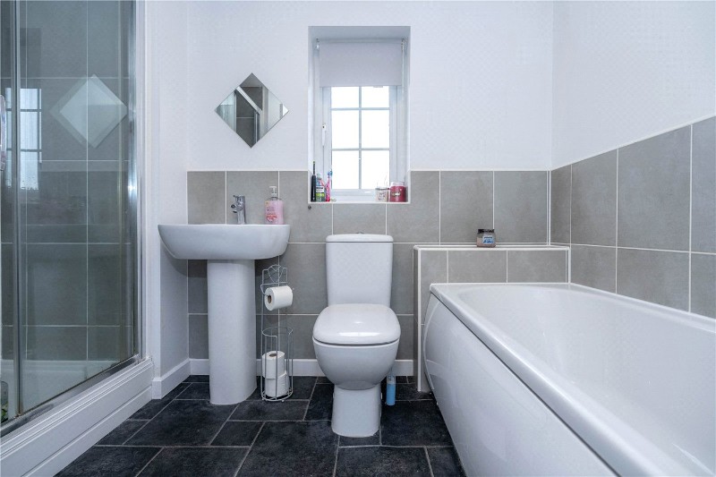 Montrose Grove, Sleaford, Lincolnshire, NG34