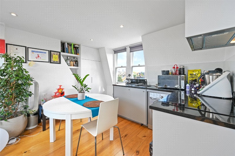 Hetley Road, London, W12