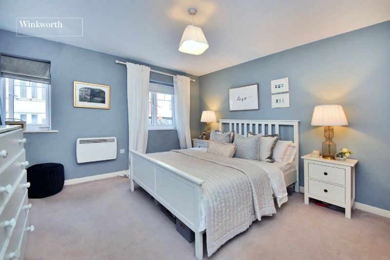 Schoolgate Drive, Morden, SM4