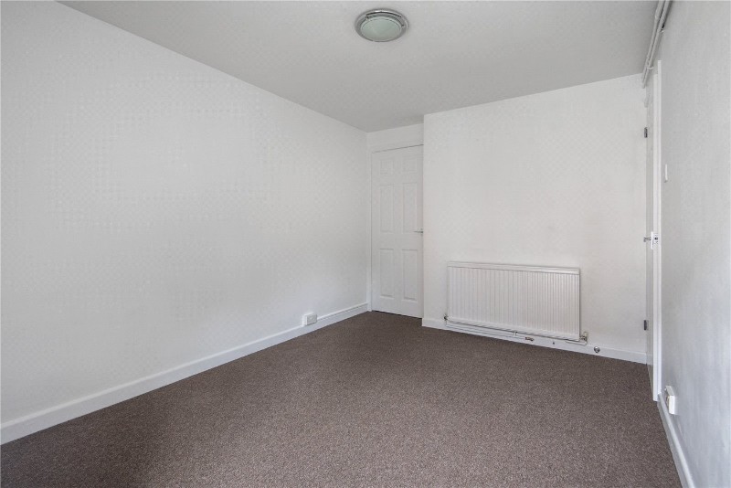 Conifer Close, Winchester, SO22