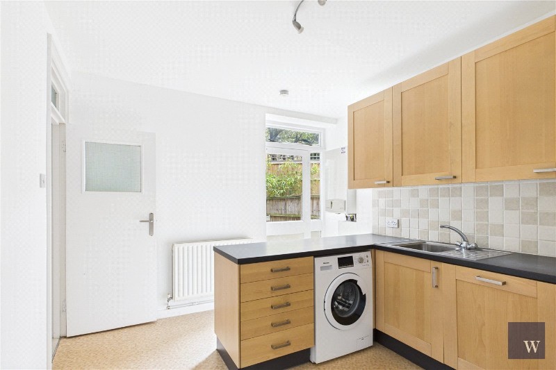 Elmwood Road, London, SE24
