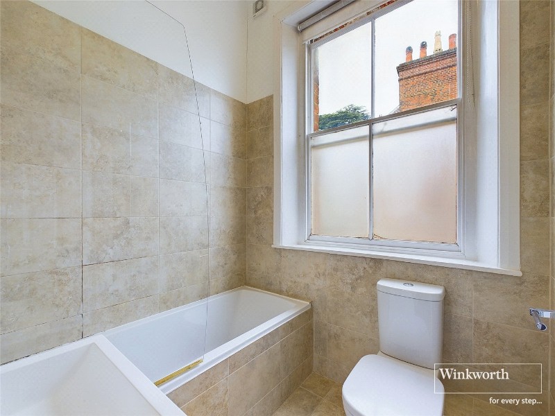 Heritage Court, Castle Hill, Reading, Berkshire, RG1