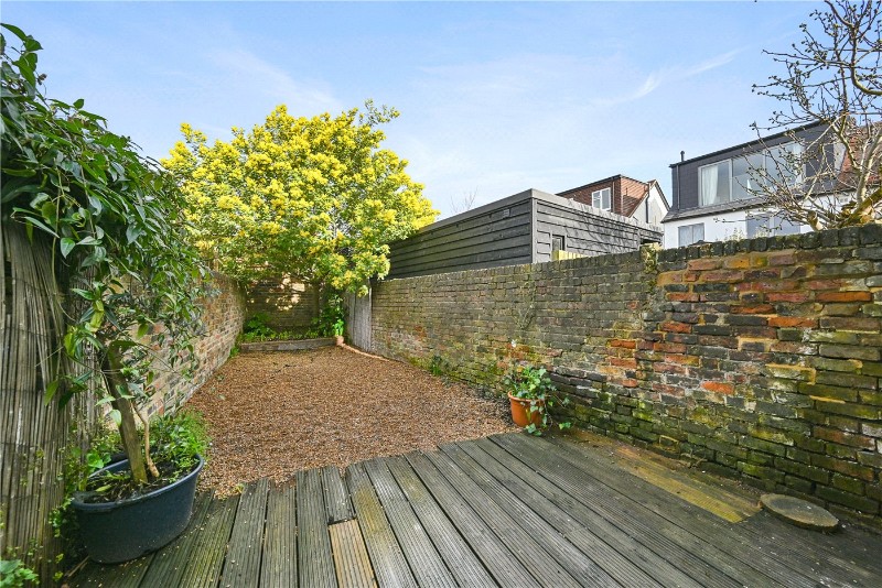 Buchanan Gardens, London, NW10