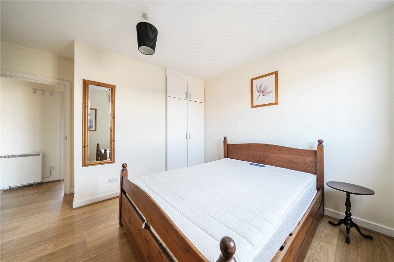 Rich Street, London, E14