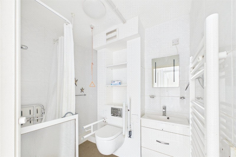 Cedar Close, London, SE21