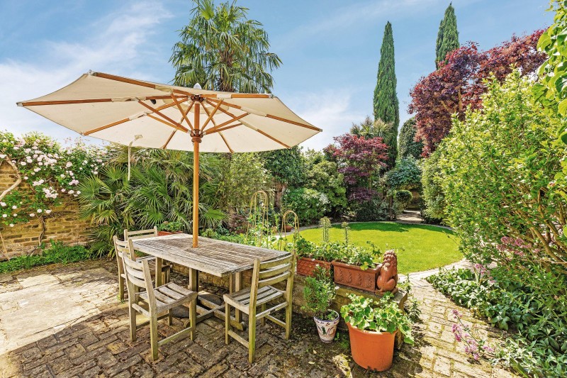 Nassau Road, Barnes, London, SW13