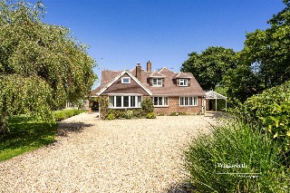 Brownhill Road, Wootton, Nr New Milton, Hampshire, BH25