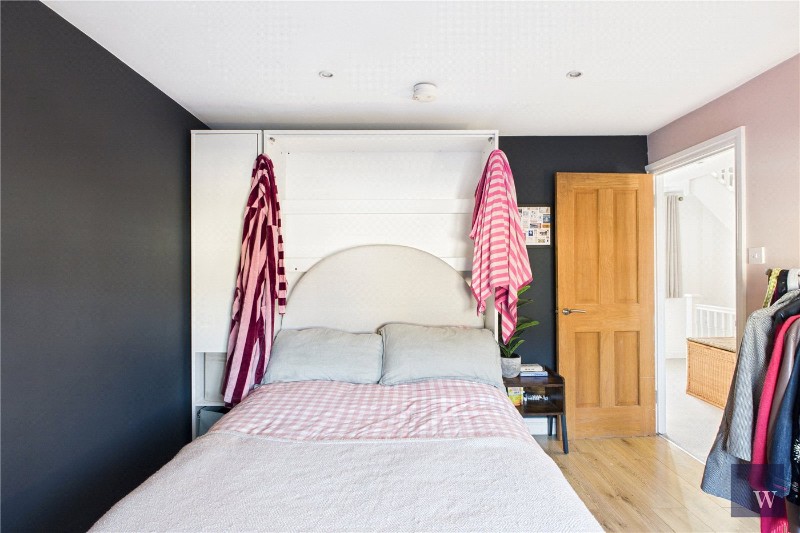 Besley Street, London, SW16