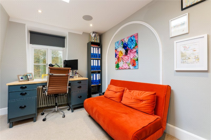 Ponsonby Road, London, SW15