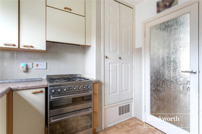 Temple Close, Finchley, London, N3