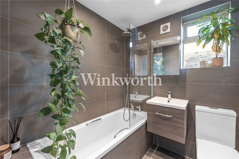 Adolphus Road, London, N4