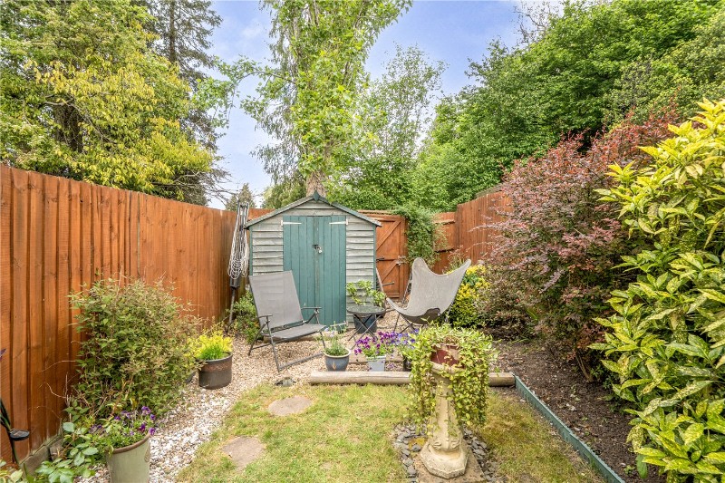 Hurlands Place, Farnham, Surrey, GU9