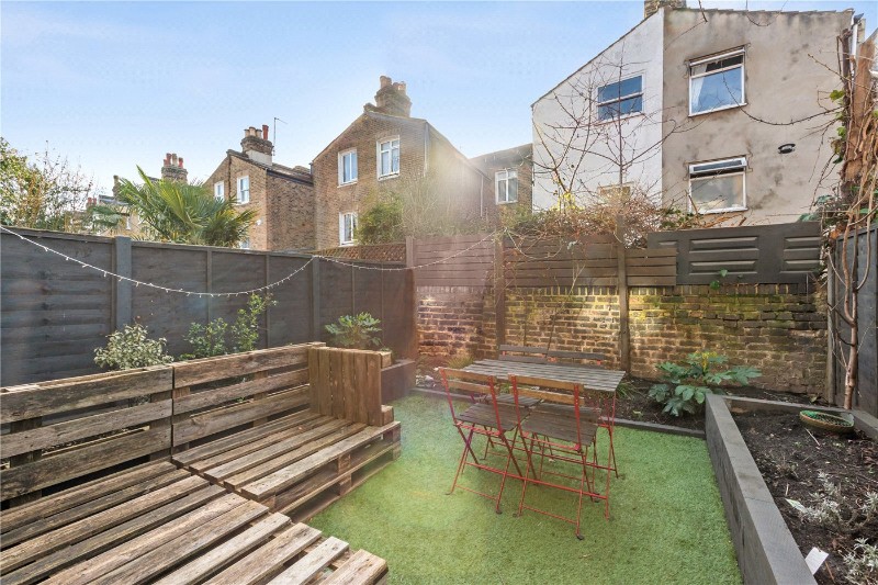 Barretts Grove, London, N16