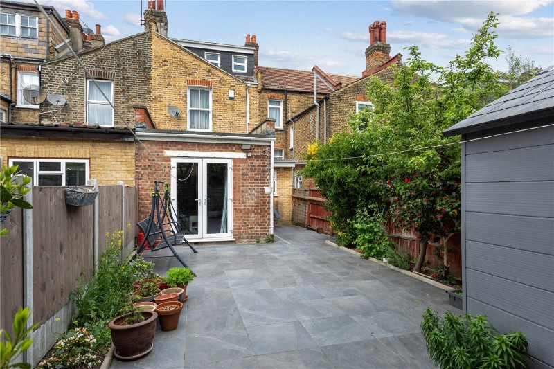 Mildenhall Road, London, E5