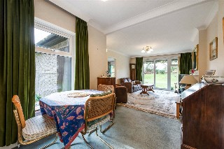 Headbourne Worthy House, Bedfield Lane, Headbourne Worthy, Winchester, SO23