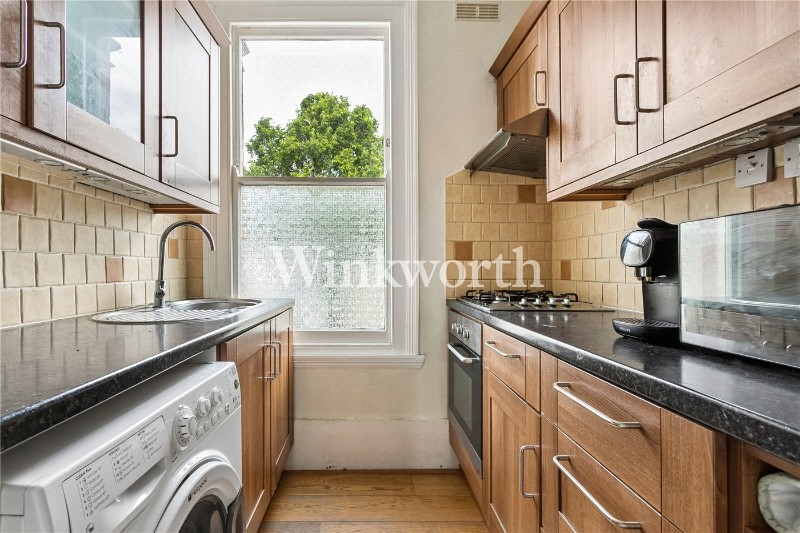 Eaton Park Road, London, N13
