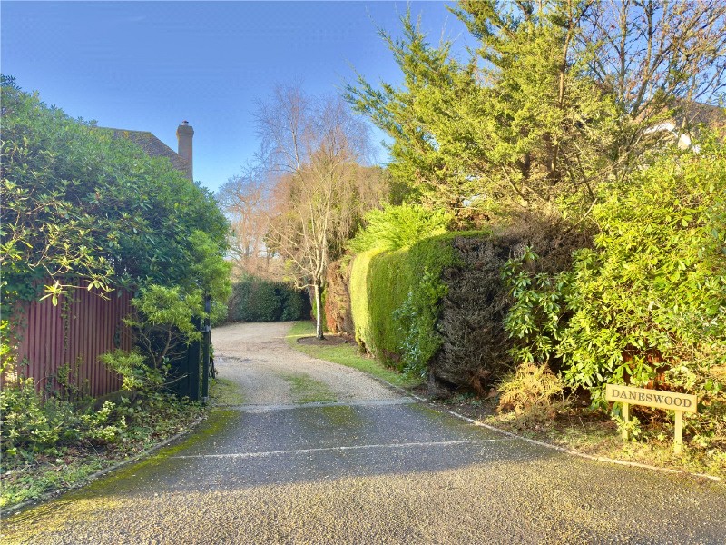 Blackbush Road, Milford on Sea, Lymington, Hampshire, SO41