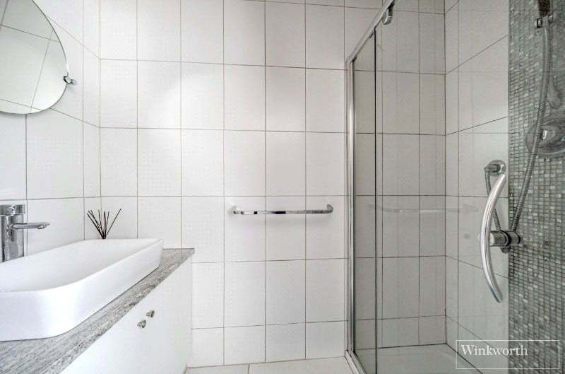 Elizabeth Avenue, Bagshot, Surrey, GU19