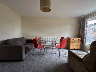 The Chantrys, Farnham, Surrey, GU9