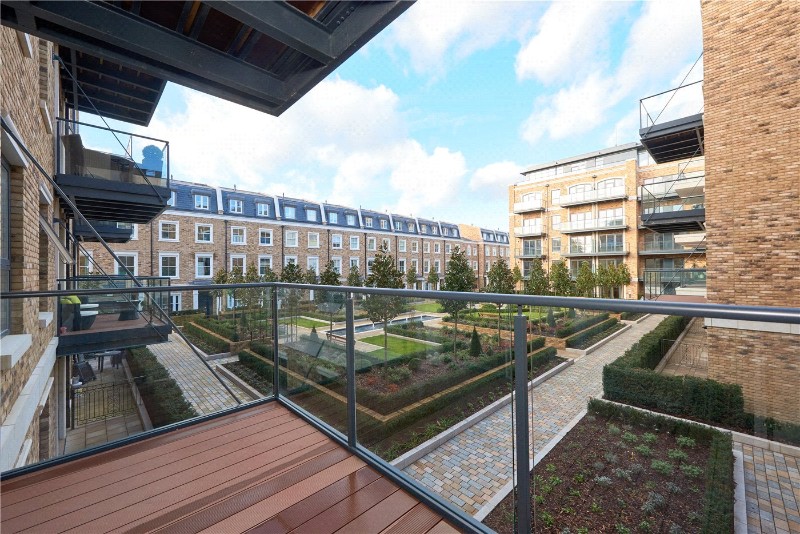 Renaissance Square Apartments, Palladian Gardens, Chiswick, London, W4