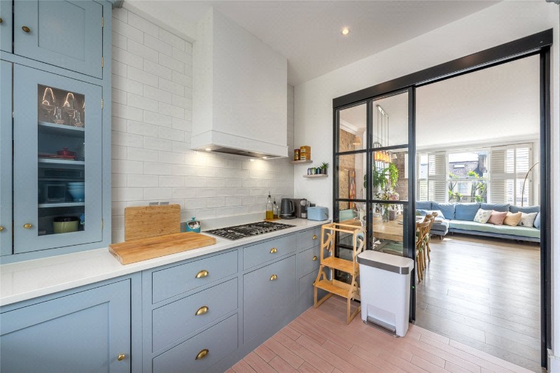 Warwick Avenue, London, W9