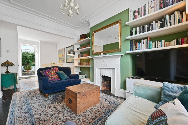 Thorpebank Road, London, W12