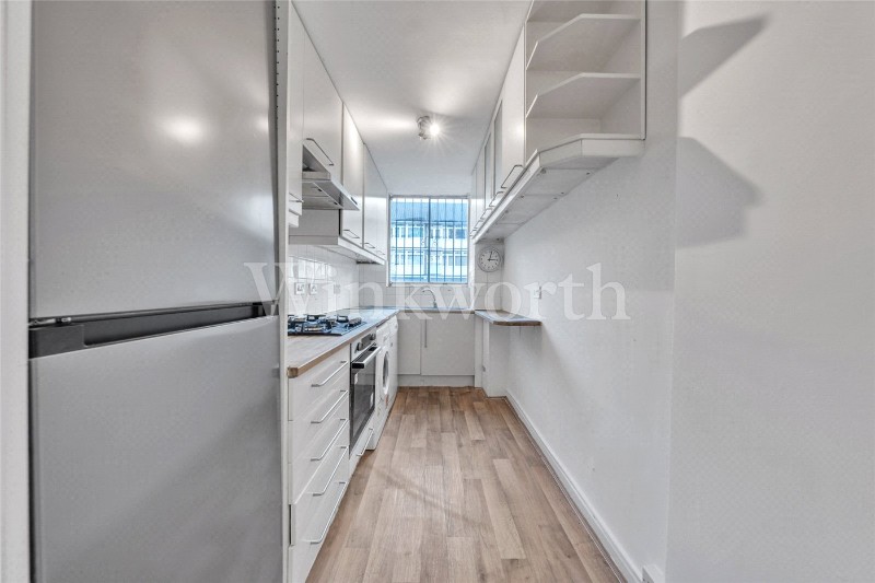 Golders Green Road, London, NW11