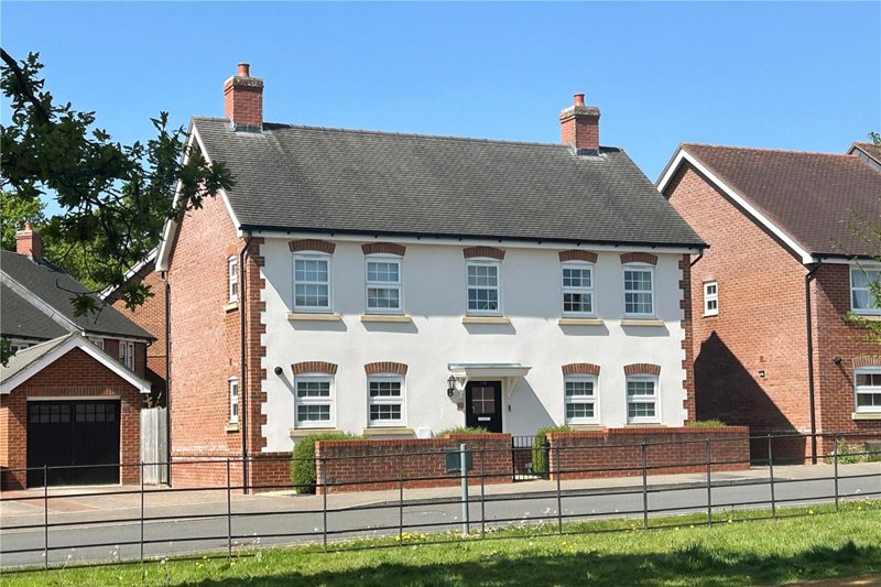 Farm Drive, Petersfield, Hampshire, GU31