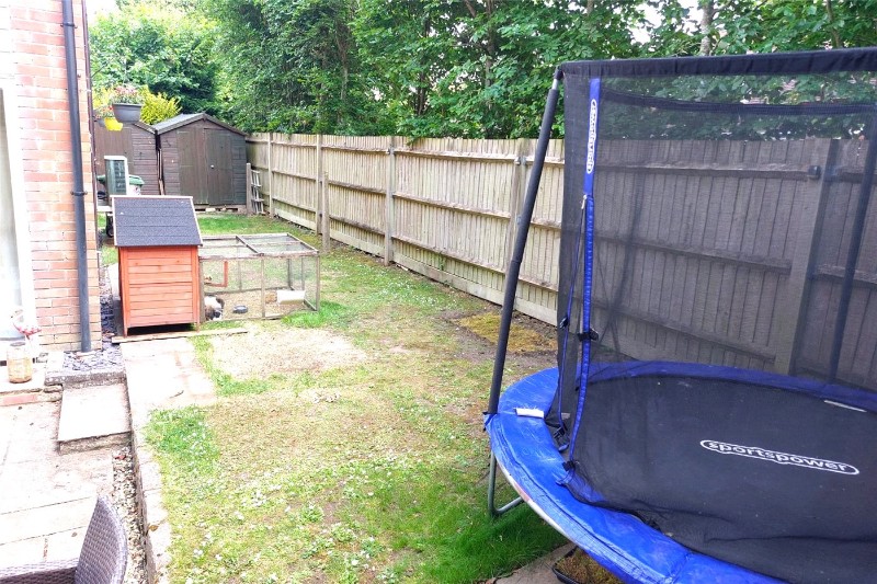 Copnor Close, Woolton Hill, Newbury, Hampshire, RG20
