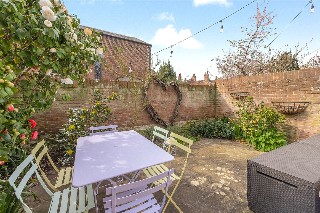 Abbots Place, Canterbury, Kent, CT1