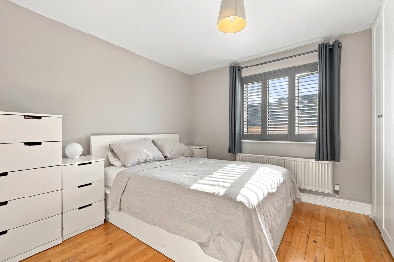 Chapman Place, London, N4