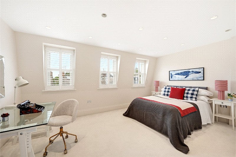 Queensmill Road, London, SW6
