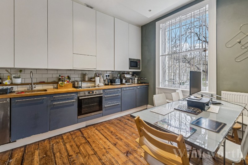 New Cross Road, London, SE14