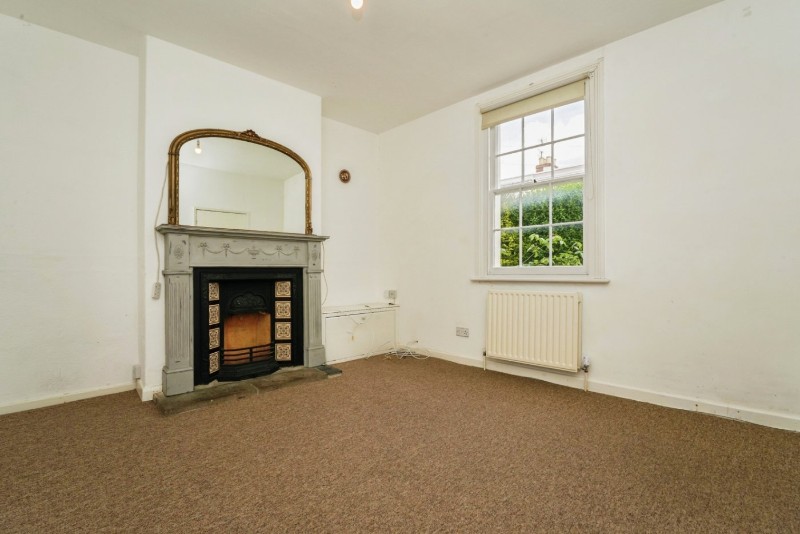 Victoria Place, Cheltenham, GL52