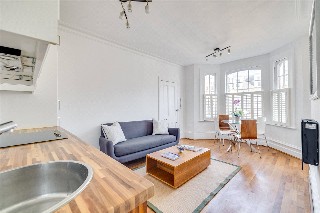 Crookham Road, London, SW6