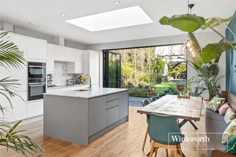 Stanhope Avenue, Finchley, London, N3