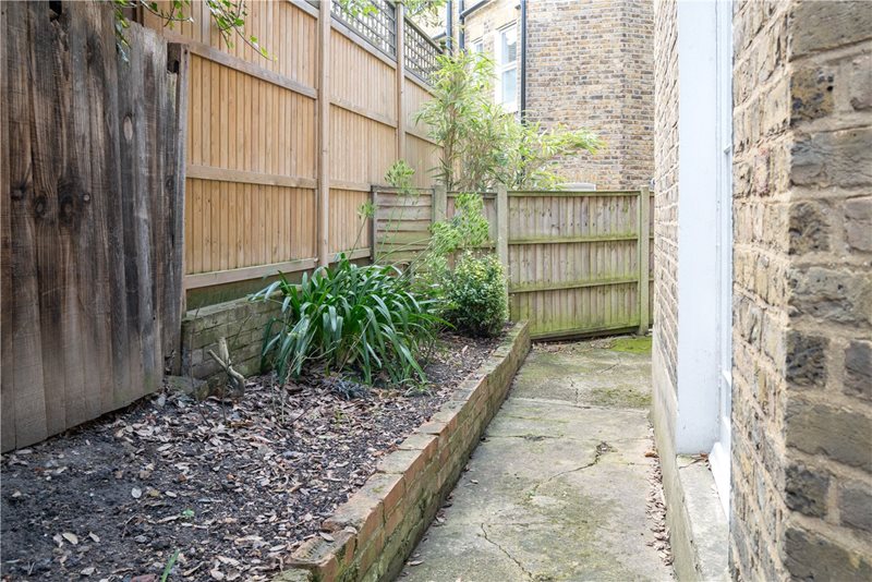 Elmwood Road, London, SE24