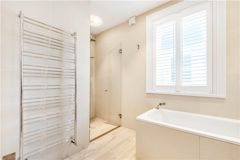 Glebe Road, Barnes, London, SW13