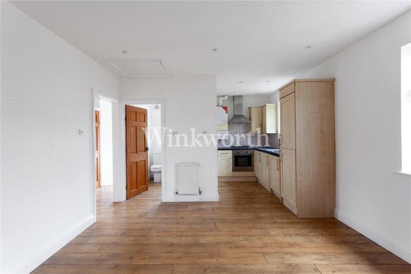 St. Marks Close, London, EN5