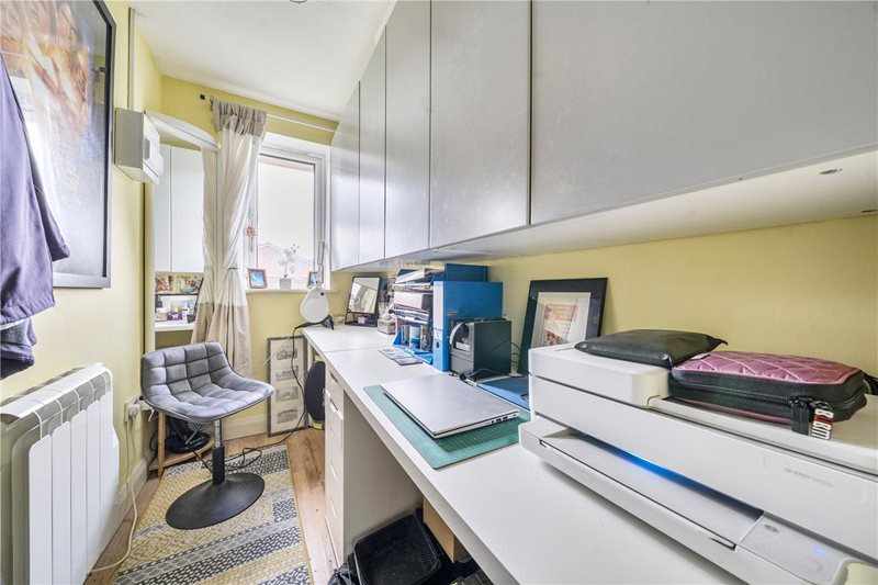 Longcroft Road, Kingsclere, Newbury, Hampshire, RG20