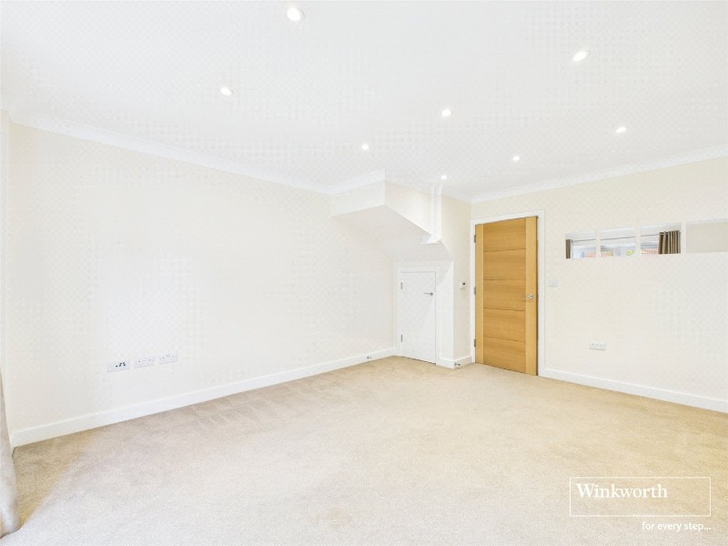 Haden Square, Reading, Berkshire, RG1