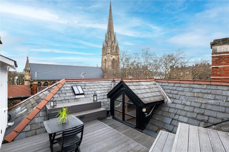 Kensington Church Court, Kensington, London, W8