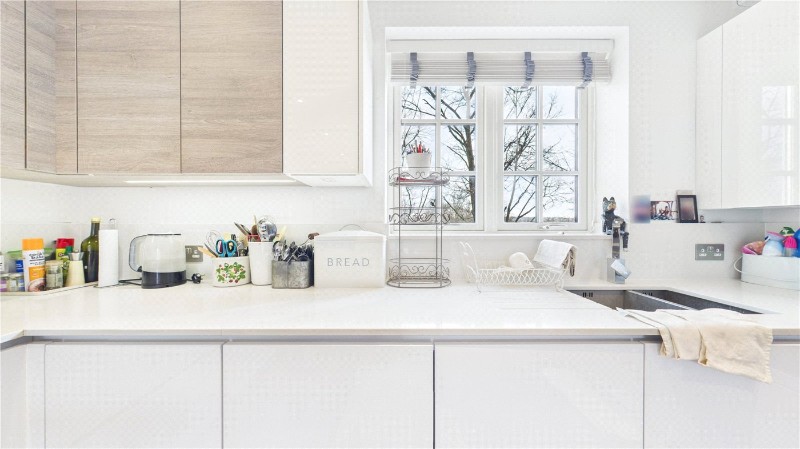 Ashridge Close, Finchley, London, N3