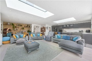 Gerard Road, Barnes, London, SW13