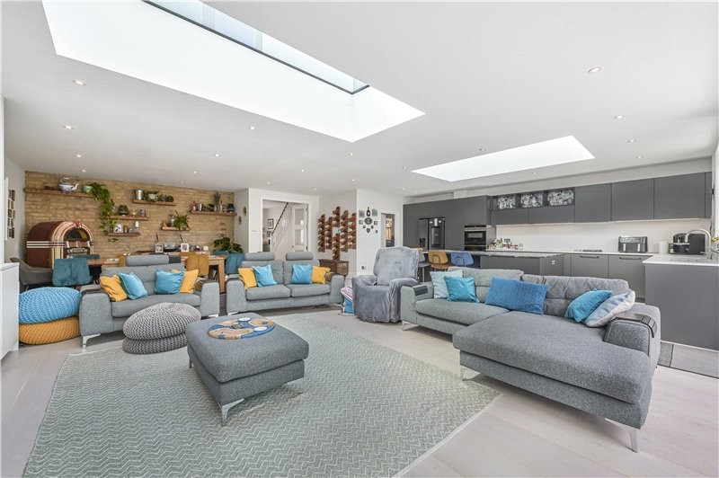 Gerard Road, Barnes, London, SW13