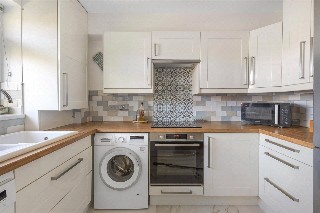 Mowbray Road, London, SE19