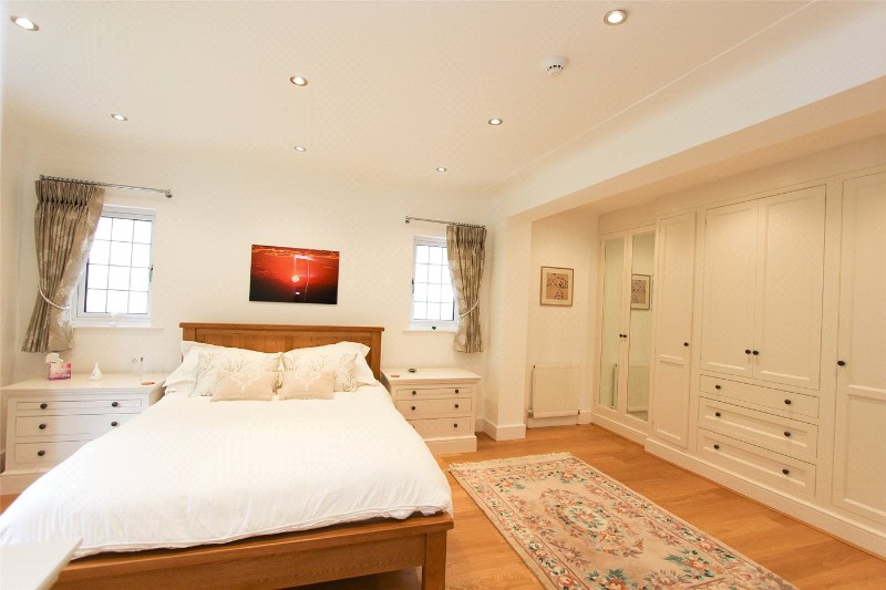 Warren Road, Leigh On Sea, Essex, SS9