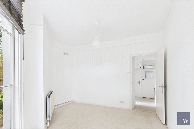 Elmwood Road, London, SE24