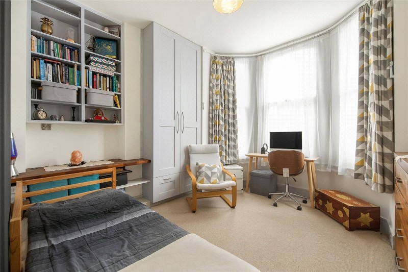 Cromford Road, London, SW18