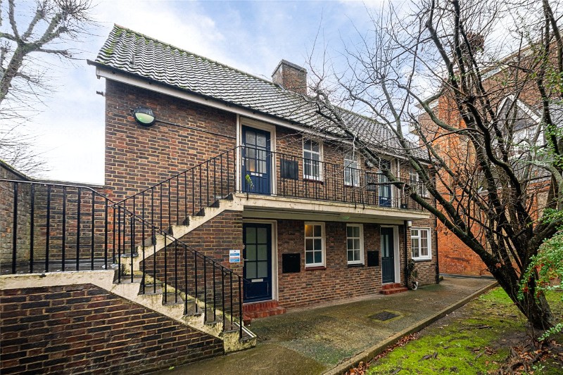 Queens Terrace, St John's Wood, London, NW8